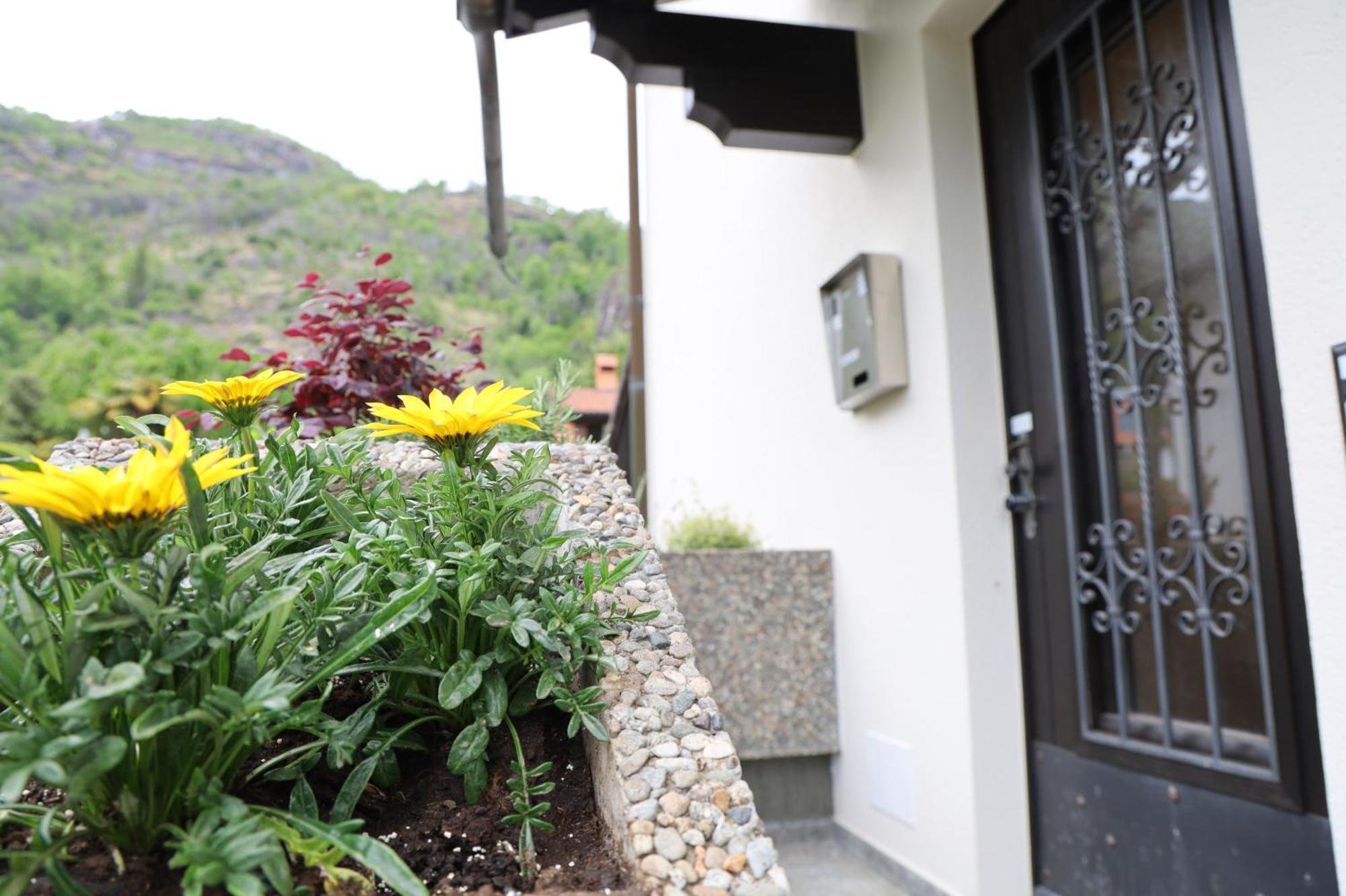 Casa Quattro Fiumi Apartment Tegna Exterior foto